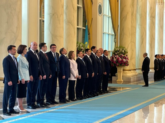 Что происходило за кулисами визита президента Южной Кореи в Астану