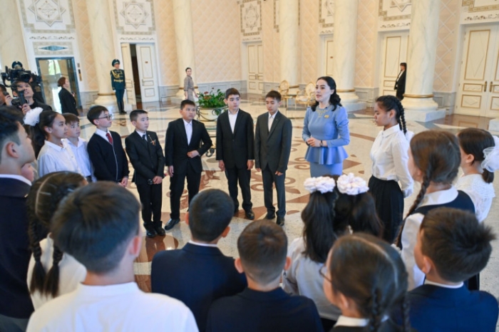 В Акорде провели экскурсию для школьников из всех областей Казахстана