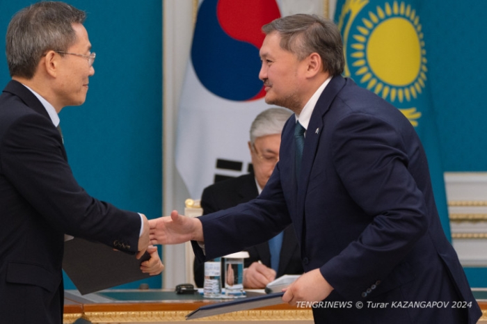 Что происходило за кулисами визита президента Южной Кореи в Астану