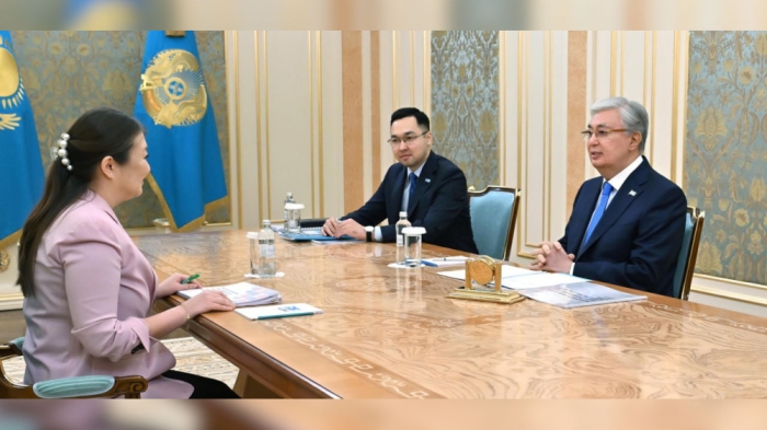 Токаев принял уполномоченного по правам ребенка Токаев принял уполномоченного по правам ребенка