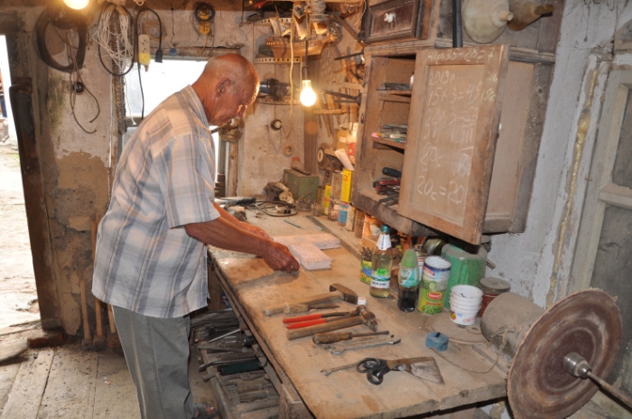 Превратил свалку в сказочный город. Вдохновляющая история из Петропавловска