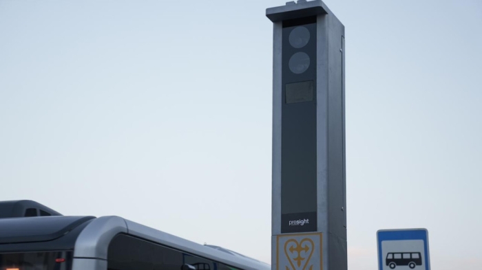 "Видит" ремень и разговоры по телефону: новая камера появилась в Астане "Видит" ремень и разговоры по телефону: новая камера появилась в Астане