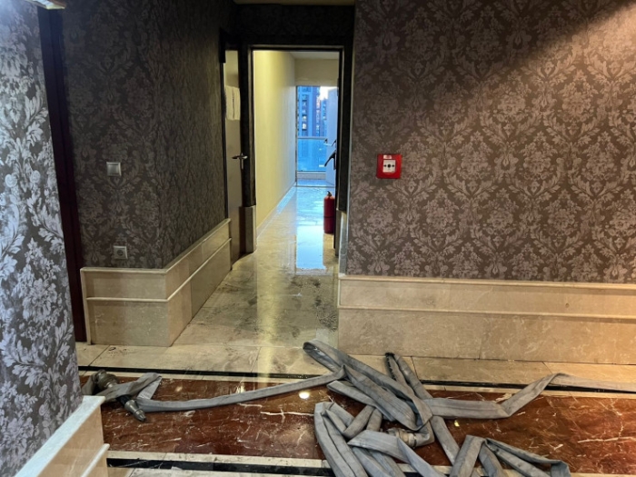 Пожар в районе "Хан шатыра": что происходит на месте сейчас Пожар в районе "Хан шатыра": что происходит на месте сейчас