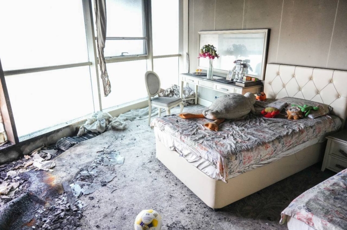 Касымбек рассказал, как будут ремонтировать квартиры в горевшем доме возле "Хан Шатыра"
 
Касымбек рассказал, как будут ремонтировать квартиры в горевшем доме возле "Хан Шатыра"