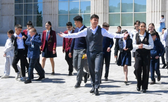 В Акорде провели экскурсию для школьников из всех областей Казахстана