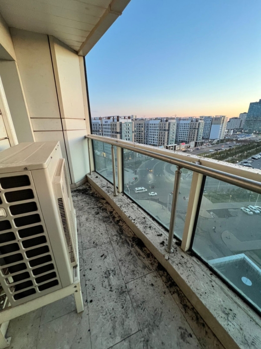 Пожар в районе "Хан шатыра": что происходит на месте сейчас Пожар в районе "Хан шатыра": что происходит на месте сейчас