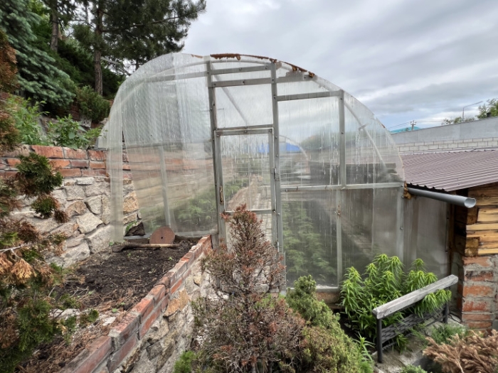 Превратил свалку в сказочный город. Вдохновляющая история из Петропавловска