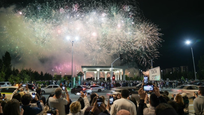 Салют запустили в Астане в преддверии Дня столицы и саммита ШОС Салют запустили в Астане в преддверии Дня столицы и саммита ШОС