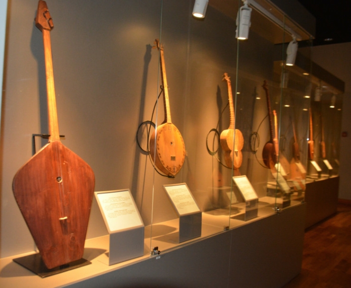 Национальный день домбры: история и легенды символа казахской культуры