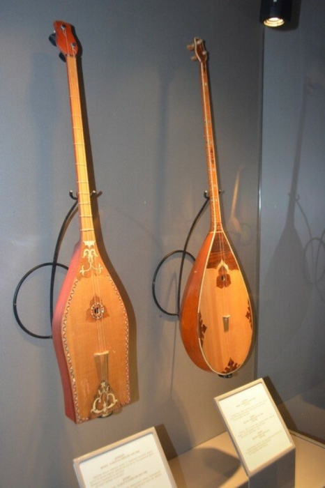 Национальный день домбры: история и легенды символа казахской культуры