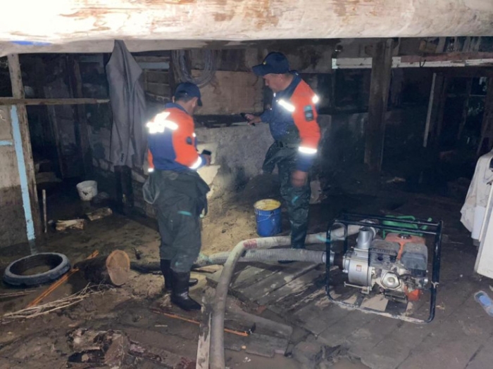 В Жанатасе затопило десятки домов и сотни дворов: что сейчас происходит в городе