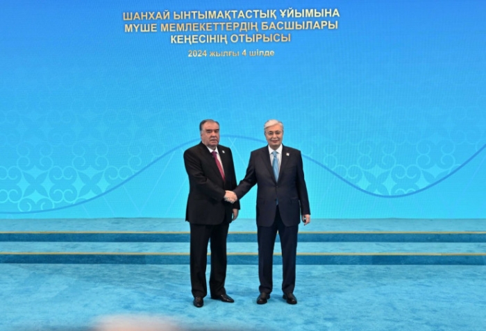 Как лидеры прибывали во Дворец независимости на саммит ШОС. Появилось видео Как лидеры прибывали во Дворец независимости на саммит ШОС. Появилось видео