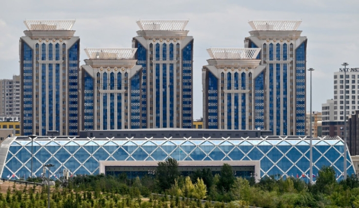 Как лидеры прибывали во Дворец независимости на саммит ШОС. Появилось видео Как лидеры прибывали во Дворец независимости на саммит ШОС. Появилось видео