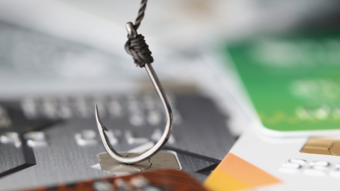 Казахстанка продала квартиру, "чтобы стать наживкой и помочь поймать мошенников" Казахстанка продала квартиру, "чтобы стать наживкой и помочь поймать мошенников"