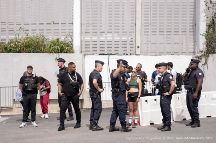 Повышенный уровень террористической угрозы, отсутствие бомжей и самая дешевая организация. Как Париж проводит Олимпиаду