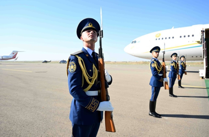 Токаев прилетел в Азербайджан Токаев прилетел в Азербайджан