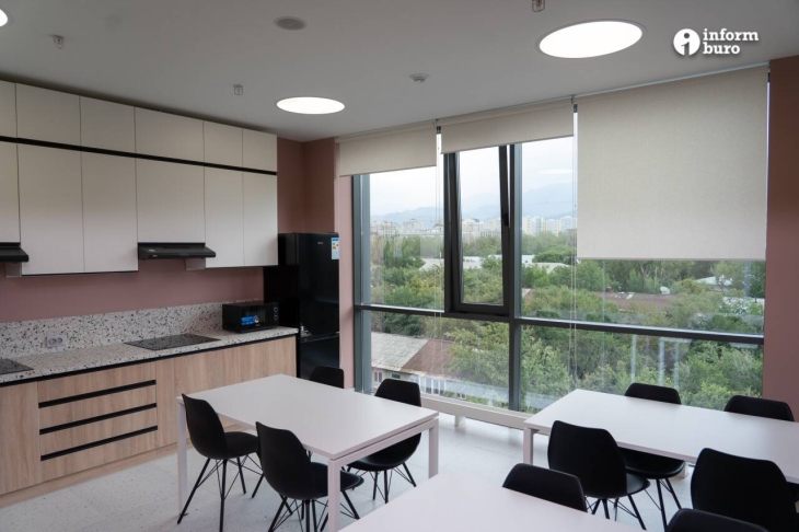 "Бытие формирует сознание". Университет Нархоз открыл общежитие нового формата в Алматы
"Бытие формирует сознание". Университет Нархоз открыл общежитие нового формата в Алматы