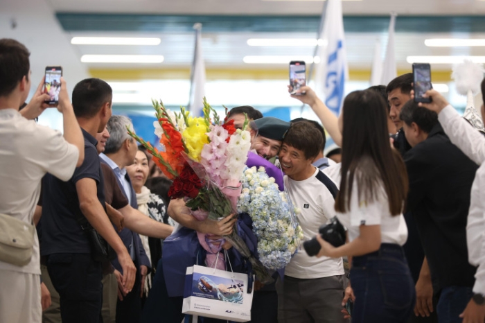 Как встретили спортсменов-триумфаторов Олимпиады в Алматы Как встретили спортсменов-триумфаторов Олимпиады в Алматы