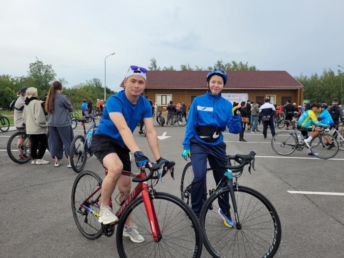 
Более 400 человек приняли участие в велопробеге в Астане
