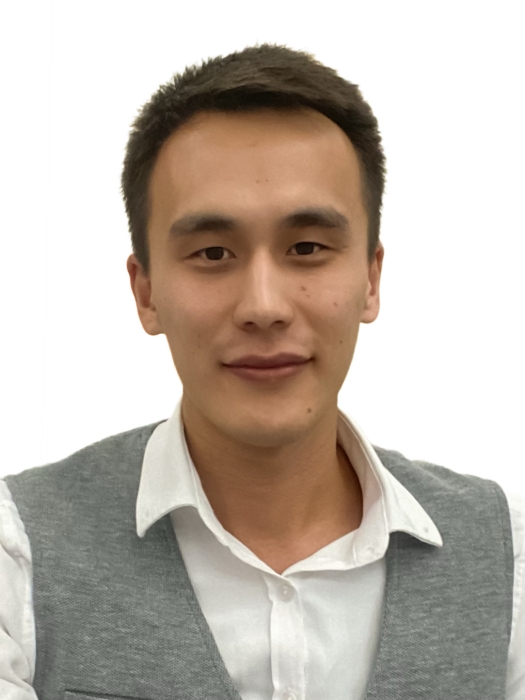 Яблоку негде упасть: как встречали наших олимпийцев в аэропорту Алматы