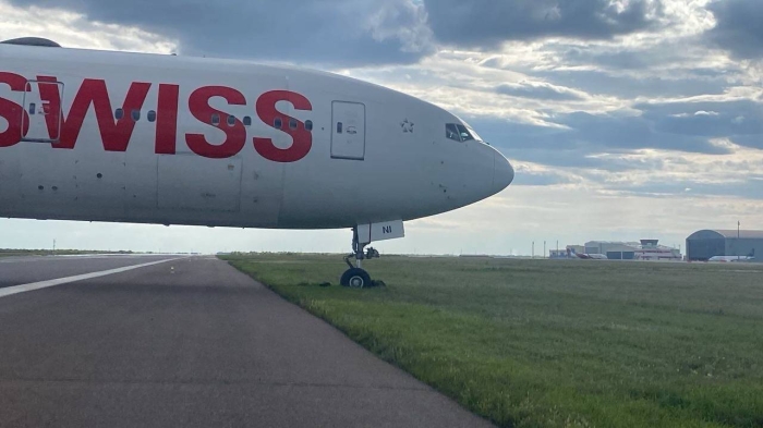 В Астане экстренно приземлился швейцарский борт, аэропорт закрыли
В Астане экстренно приземлился швейцарский борт, аэропорт закрыли