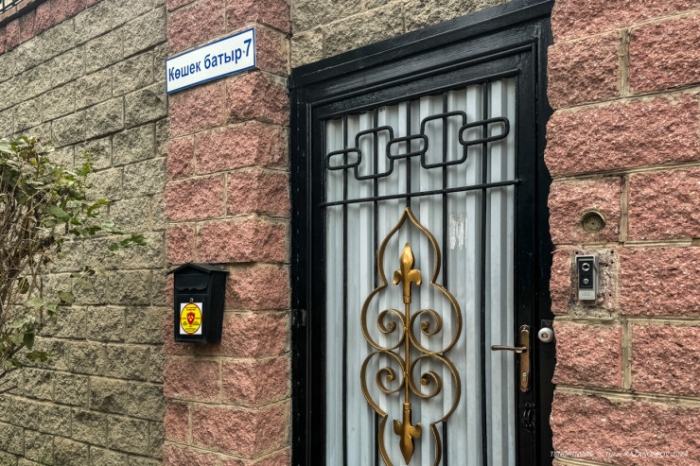 Зеленый парк, гаражи и сцена. Новая жизнь особняка Кайрата Сатыбалдыулы в Астане Зеленый парк, гаражи и сцена. Новая жизнь особняка Кайрата Сатыбалдыулы в Астане