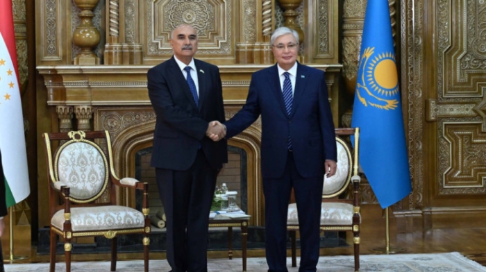 Главные новости за 23 августа: необъяснимое богатство, линейки в школах, лучшие мужья Главные новости за 23 августа: необъяснимое богатство, линейки в школах, лучшие мужья