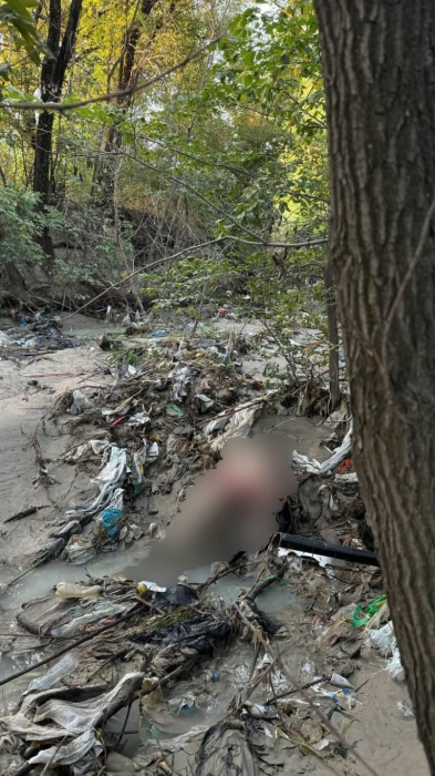 Тело женщины нашли в одном из каналов в Талгаре Тело женщины нашли в одном из каналов в Талгаре