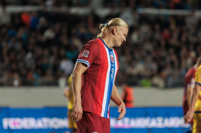 Напряженная игра: сборная Казахстана сдержала Норвегию с Холандом