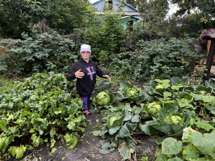 Подруга Ван Дамма из казахстанской глубинки. Вдохновляющая история самой маленькой женщины