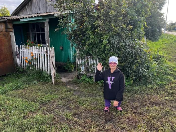 Подруга Ван Дамма из казахстанской глубинки. Вдохновляющая история самой маленькой женщины