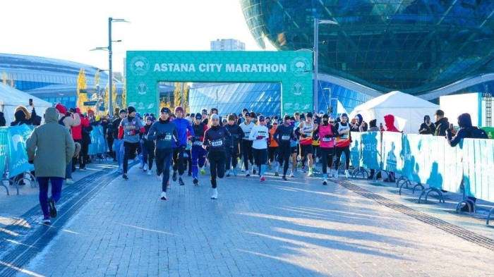Более 2000 человек приняли участие в Astana City Marathon
Более 2000 человек приняли участие в Astana City Marathon