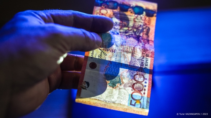 Какие премии ограничат госслужащим в Казахстане Какие премии ограничат госслужащим в Казахстане