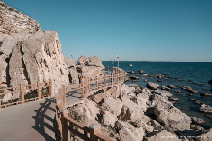 Актауский бархатный сезон. Чем живет казахстанский Дубай