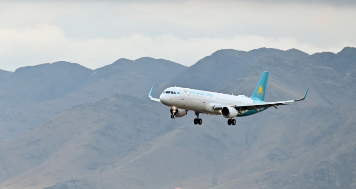 Токаев прилетел в Монголию Токаев прилетел в Монголию