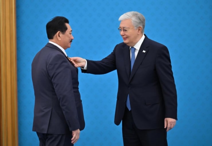 Президент Токаев поздравил учителей Президент Токаев поздравил учителей