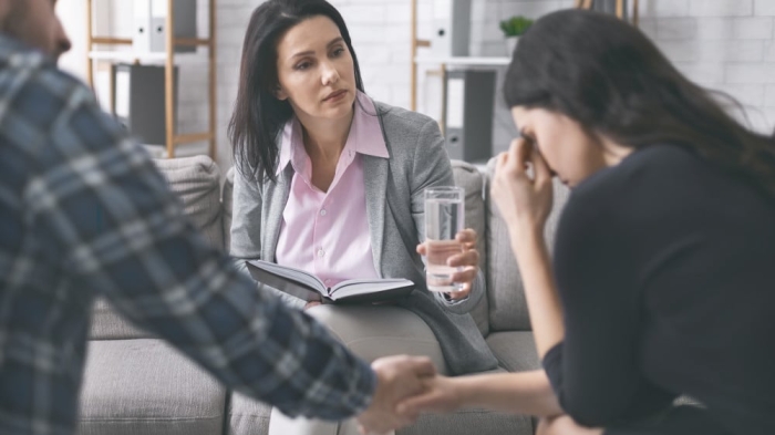 “Нельзя говорить эти фразы“: как распознать депрессию у близкого человека и помочь “Нельзя говорить эти фразы“: как распознать депрессию у близкого человека и помочь