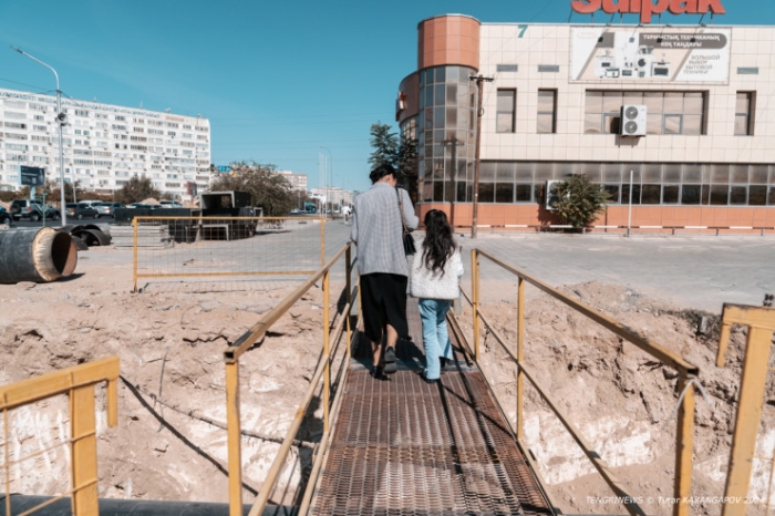 Новый аким, старые беды. Почему перекопали весь Актау