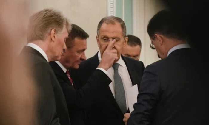 “Новый уровень отношений“. Что происходило за кулисами исторической встречи Токаева и Путина