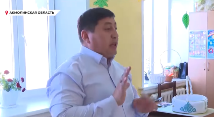 Где работает единственный в Акмолинской области мужчина-воспитатель