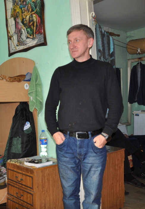 “От дна легче оттолкнуться“: как бывший наркоман помогает казахстанцам