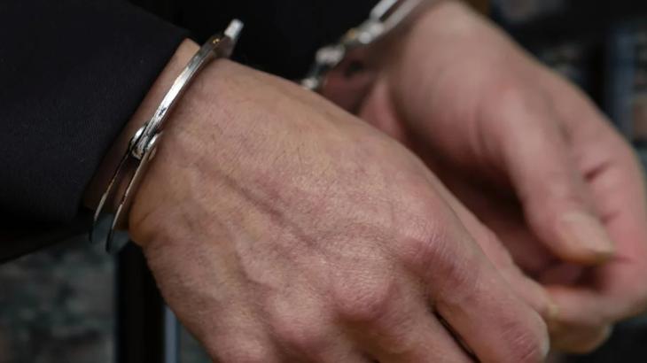 10 млн теңге: Алматыда ақша бопсалады деген күдікпен ұсталған екі блогер қамауға алынды
10 млн теңге: Алматыда ақша бопсалады деген күдікпен ұсталған екі блогер қамауға алынды