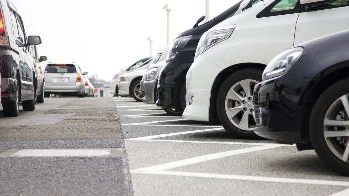 Парковка у мечети "Аль-Фаттах" в Астане будет временно закрыта по пятницам
Парковка у мечети "Аль-Фаттах" в Астане будет временно закрыта по пятницам