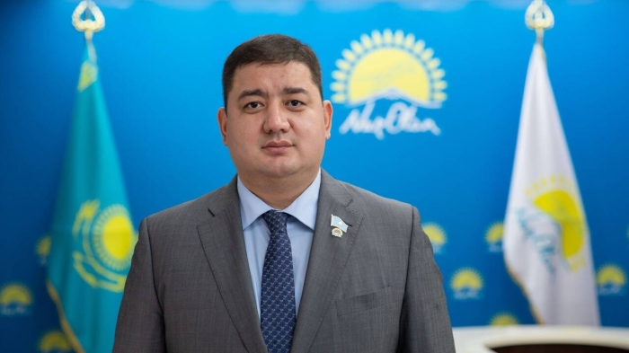 
                                                                                                                                                                                                                                                                                                                                                                            Ерлан Каналимов покинул пост председателя маслихата Астаны
                                                    