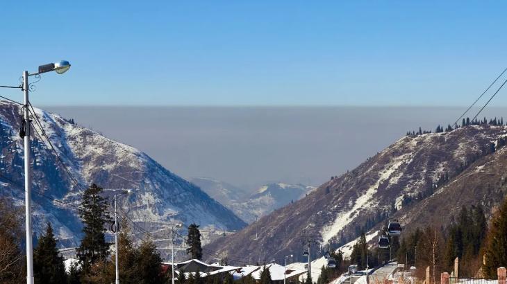 Организовать "выделенку" на Аль-Фараби и запретить доставку на мопедах в Алматы предложили общественники
Организовать "выделенку" на Аль-Фараби и запретить доставку на мопедах в Алматы предложили общественники