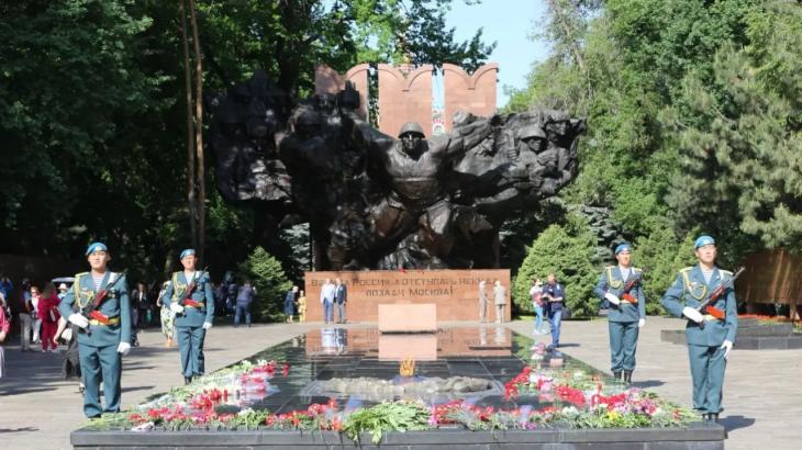 Когда в алматинском парке 28 гвардейцев закончат восстановительные работы
Когда в алматинском парке 28 гвардейцев закончат восстановительные работы