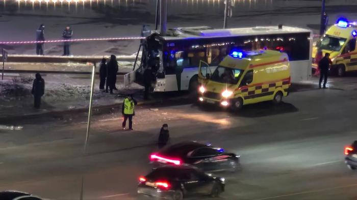 
                                                                                                                                                                                                                                                                                                                                                                                                                                                                                                                                                    Пассажирский автобус въехал в столб в Астане. Есть пострадавшие
                                                    