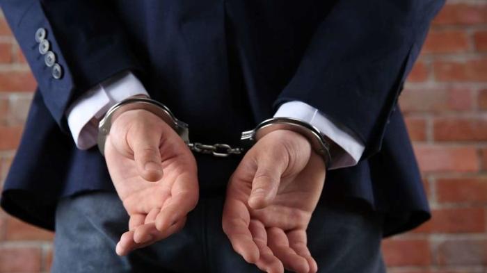 "Незаконно продали 21 квартиру". Гендиректору столичной квазигосударственной компании вынесли приговор
"Незаконно продали 21 квартиру". Гендиректору столичной квазигосударственной компании вынесли приговор