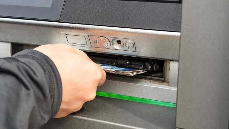 
                                                                                                                                                                                                                                                                                                                                                                                                                                                                                                                                                                                                                                        Какие документы нужны казахстанцам, чтобы взыскать ущерб с дроппера
                                                    