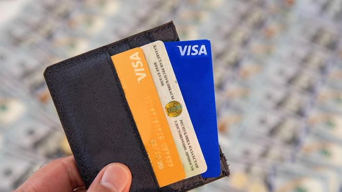 
                                                                                                                                                                                                                                                                                                                                                                                                                                                                                                                                                    Перевели со счёта 28,4 млн тенге: подозреваемых в крупном мошенничестве задержали в двух городах Казахстана
                                                    